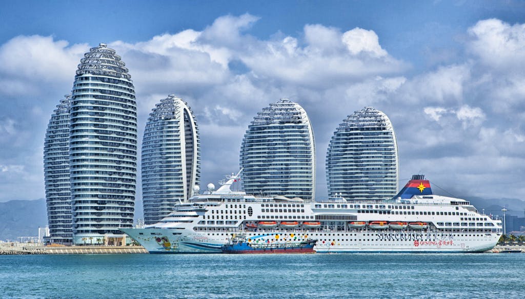 Cruise Ship Layovers